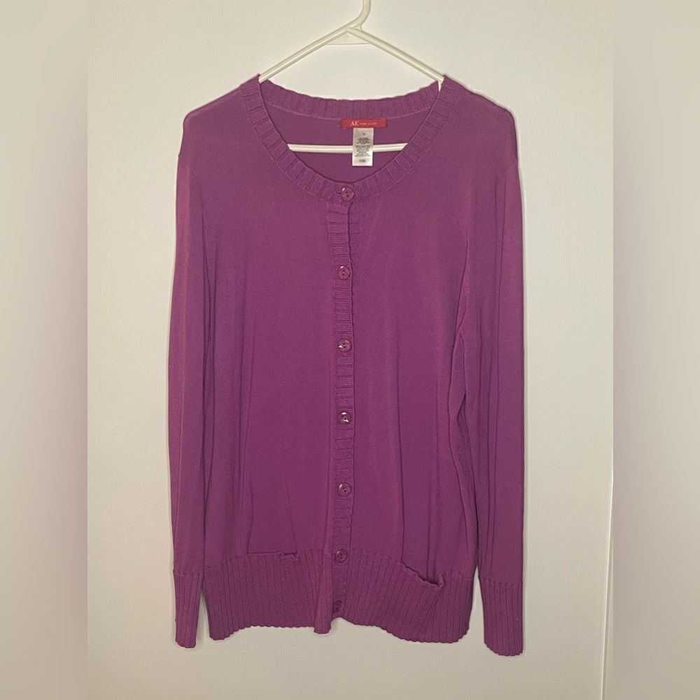 SWT2 AK Anne Klein Size 1X Button Down Cardigan With Pockets
